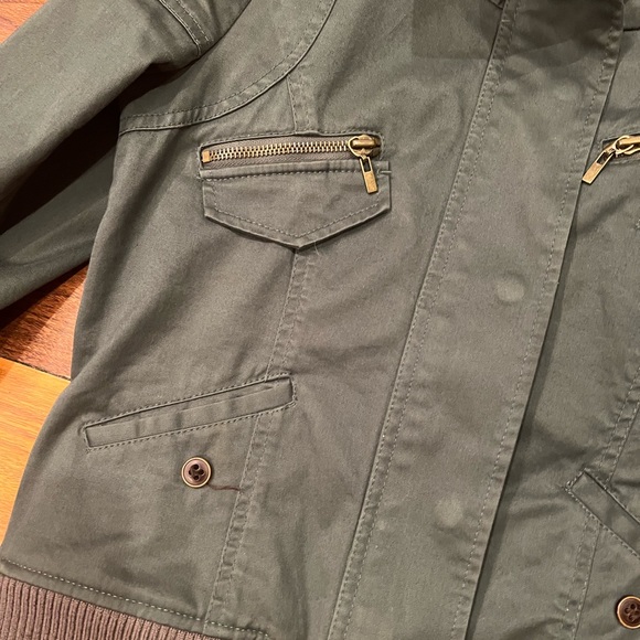 Theory army green cotton jacket with ribbed sweater bottom - Picture 7 of 7